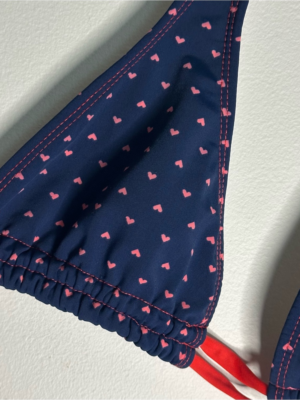 Vintage Navy Bikini Top with Pink Heart Print and Red Ties - Picture 3 of 10